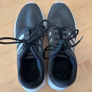 Adidas sneakers size 6.6